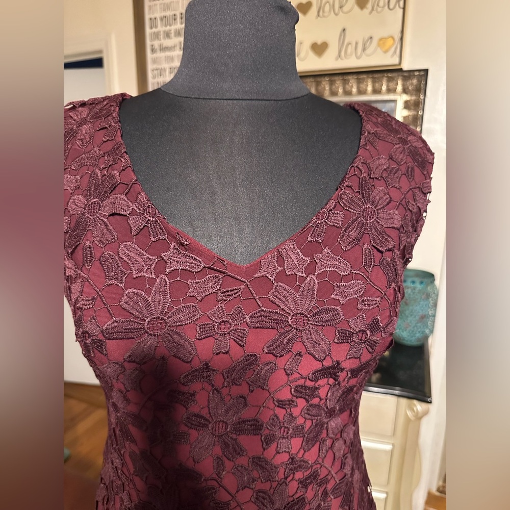 LAUREN RALPH LAUREN BEAUTIFUL BURGUNDY LACE CASUAL COCKTAIL ,PARTY DRESS… - Picture 12 of 15
